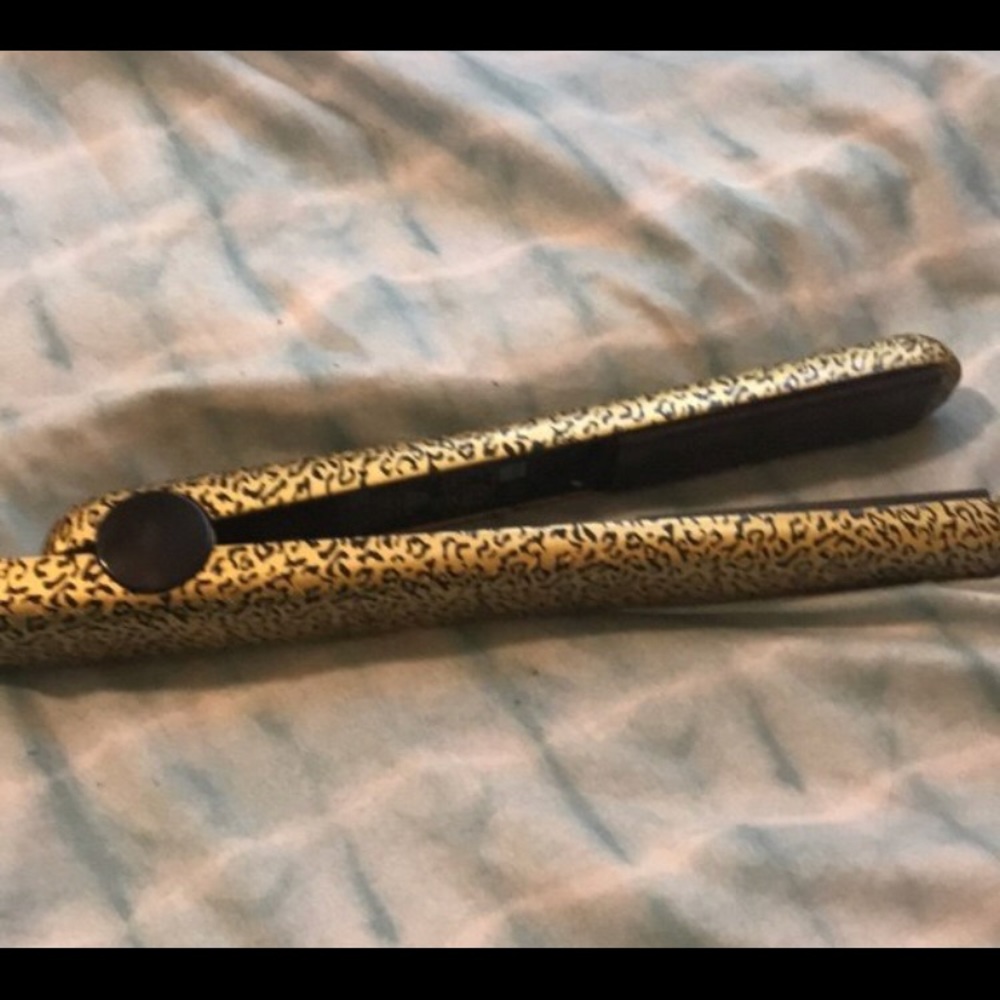 Hair iron
